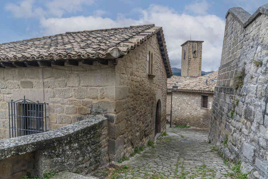 Zaragoza - Sos del Rey Católico 17.jpg